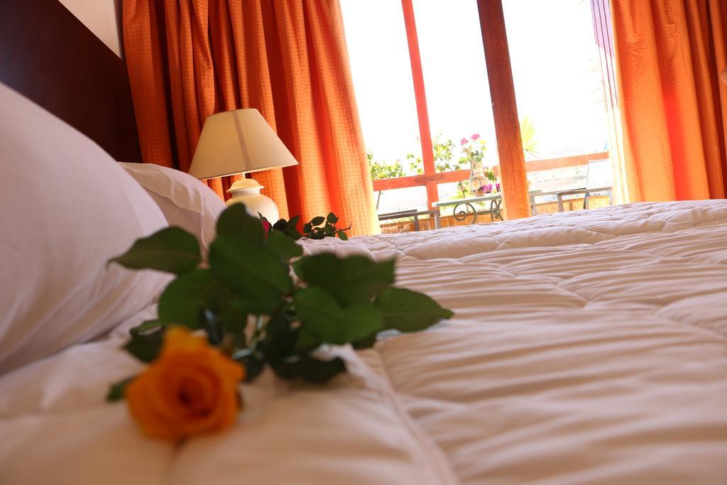Sidi Harazem Hotel Kültér fotó