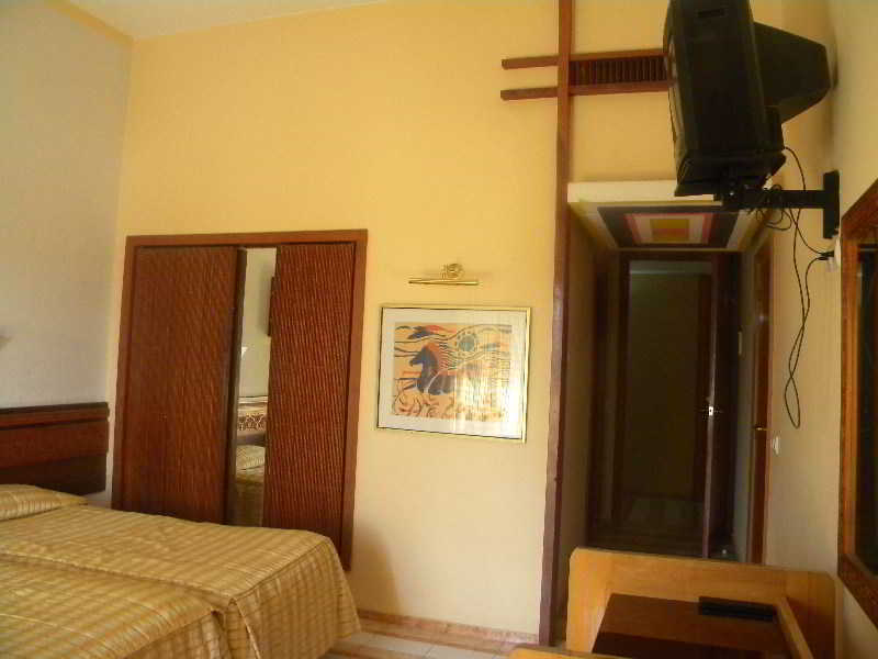 Sidi Harazem Hotel Kültér fotó