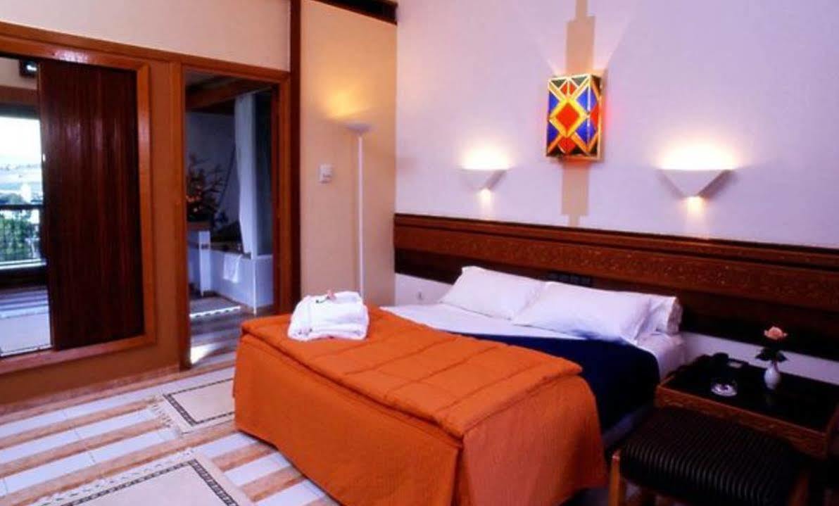 Sidi Harazem Hotel Kültér fotó