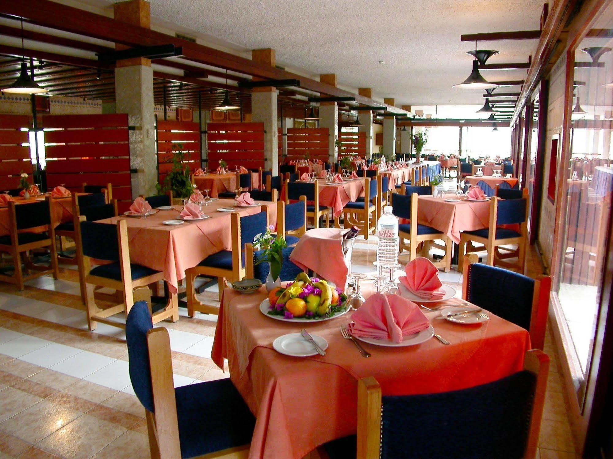 Sidi Harazem Hotel Kültér fotó